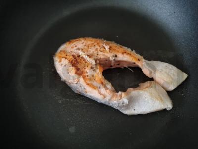 Lašiša su brokoliais bešamelio padaže Žingsnis 2