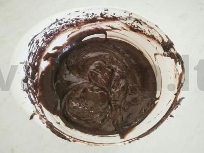 Švelnūs keksiukai su grietinėlės sūriu Žingsnis 2