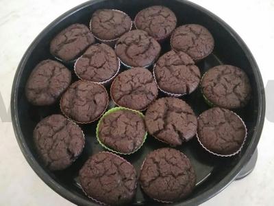 Švelnūs keksiukai su grietinėlės sūriu Žingsnis 3