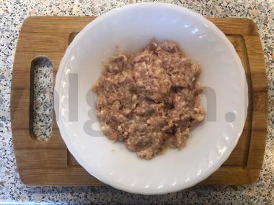 Mėsos kukuliai pomidorų padaže Žingsnis 4