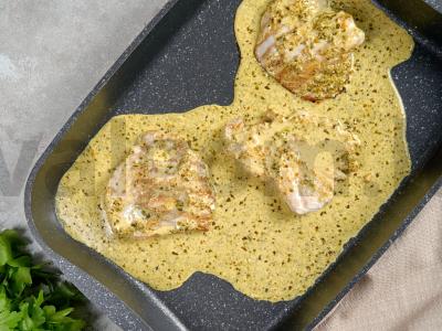 Kalakutiena pesto padaže Žingsnis 2