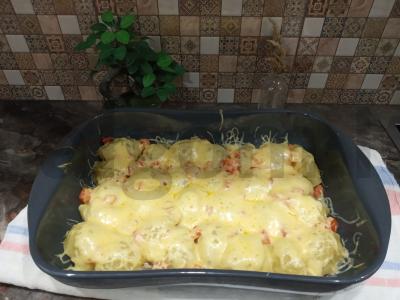 Kepti ragai su malta mėsa po sūrio kepurėle pagrindine nuotrauka