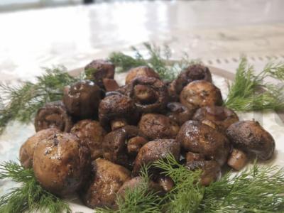 Kepti grybai pagrindine nuotrauka