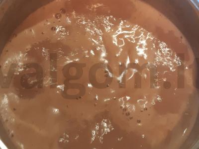 Aromatinga kakava kaip vaikystėje. Žingsnis 4