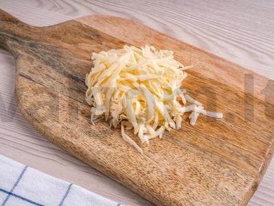 Karaliaus stiliaus salotos su raudona žuvimi ir kukurūzais Žingsnis 1