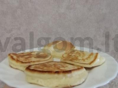 Plikyti kefyro blyneliai pagal patikrintą receptą Žingsnis 5