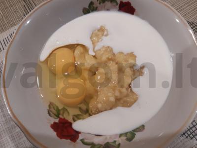 Bananų keksas "Mažasis stebuklas". Žingsnis 2