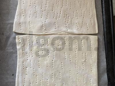 Napoleono pyragas iš sluoksniuotos tešlos be mielių Žingsnis 1