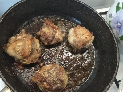Troškintos šlaunelės Žingsnis 9