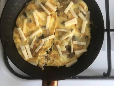 Omletas su grybais pusryčiams Žingsnis 6