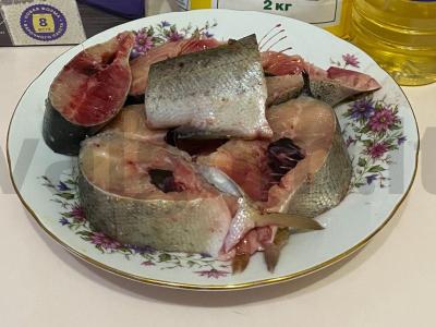 Keptuvėje keptas upėtakis Žingsnis 1