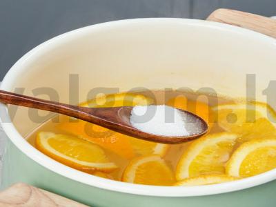 Citrusinių vaisių kompotas Žingsnis 1