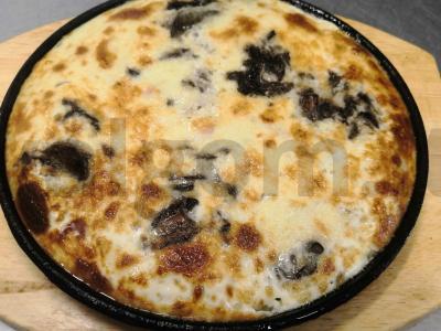 Kumpio ir grybų omletas pagrindine nuotrauka