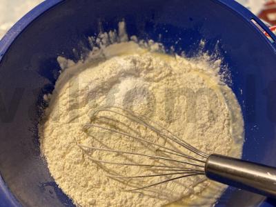 Desertiniai "Donutai" su glajumi Žingsnis 5