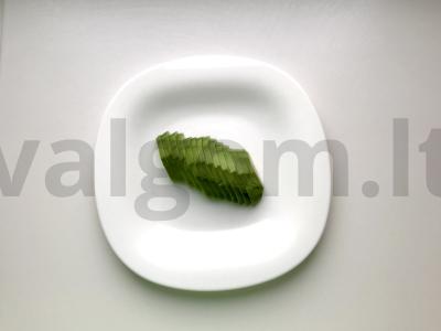 Sumuštinis su lašiša ir avokadu Žingsnis 1