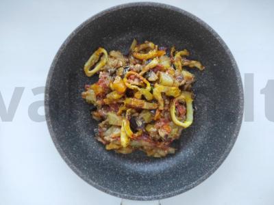 Kalmarų ratatouille pagrindine nuotrauka