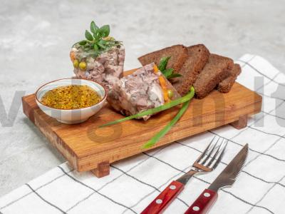 Cholodets mikrobangų krosnelėje pagrindine nuotrauka