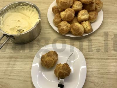 Subtilūs profiteroles su vaniliniu kremu Žingsnis 10