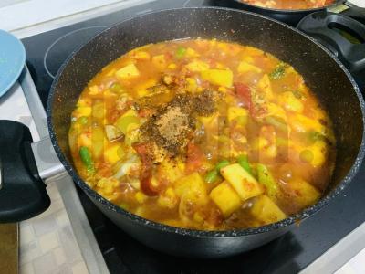 Daržovių troškinys su vištiena Žingsnis 9