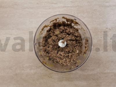 Naminiai blyneliai su mėsa Žingsnis 3