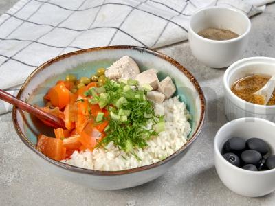 Vištienos ir ryžių salotos Žingsnis 5