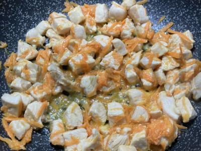 Dietinės troškintos bulvės su mėsa Žingsnis 1