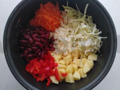 Šči su pupelėmis multicooker keptuvėje Žingsnis 1