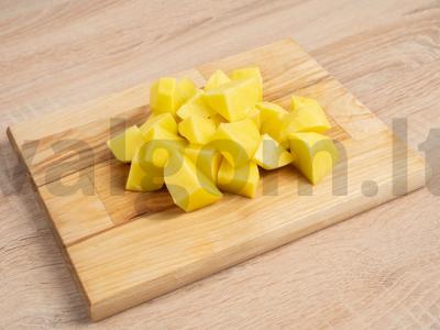 Bulvių košė su pomidorų pasta Žingsnis 1