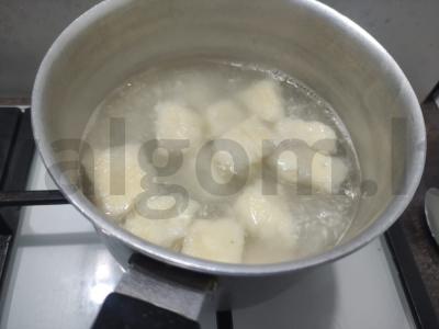Tingūs varškės koldūnai su grietine Žingsnis 5