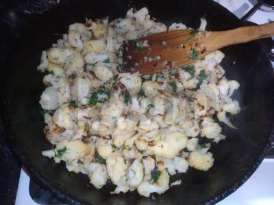 Gardūs makaronai su žiediniais kopūstais Žingsnis 3