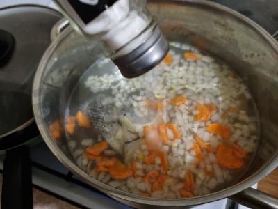 Skani lašišos sriuba Žingsnis 3