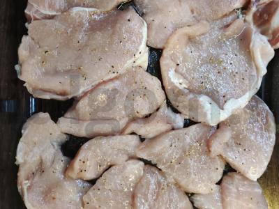 Mėsa orkaitėje "Sūrio sluoksnis" Žingsnis 1