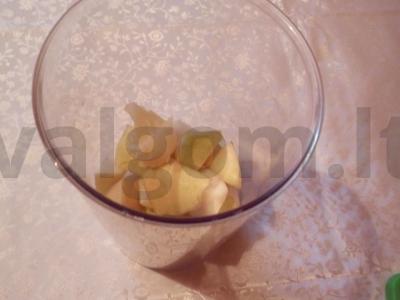 Kefyro, kriaušių ir medaus kokteilis Žingsnis 2