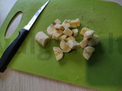 Kempinių kremo ritinys su bananais Žingsnis 6