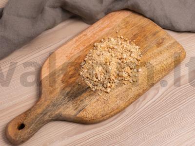 Ešerys graikinių riešutų apkepe su pesto padažu Žingsnis 2