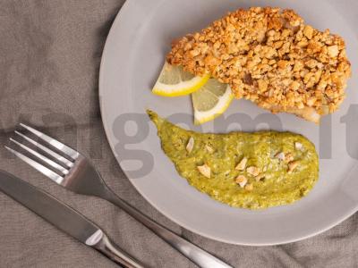 Ešerys graikinių riešutų apkepe su pesto padažu pagrindine nuotrauka