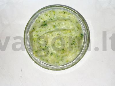 Daržovių bulvių košė su brokoliais pagrindine nuotrauka