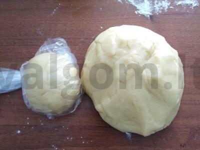 Skanus serbentų uogienės pyragas Žingsnis 3