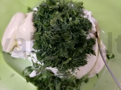 Pitos suktinukai su sūdyta žuvimi Žingsnis 1