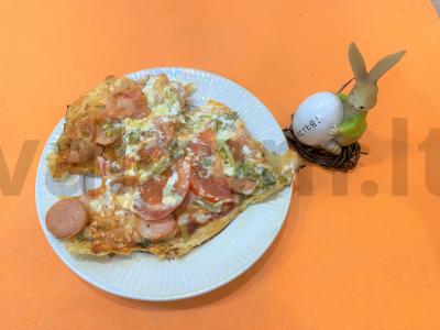 Pica ant pitos duonos orkaitėje pagrindine nuotrauka