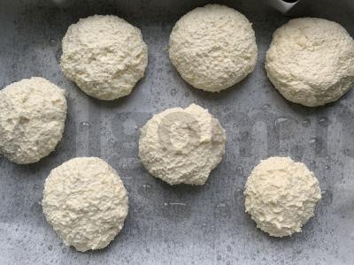 Sūrio pyragaičiai orkaitėje pusryčiams Žingsnis 3