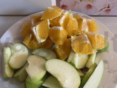 Natūralus obuolių ir apelsinų nektaras Žingsnis 1