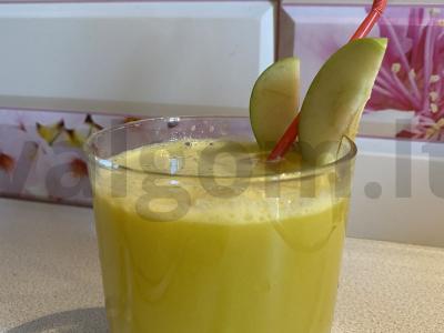 Natūralus obuolių ir apelsinų nektaras pagrindine nuotrauka