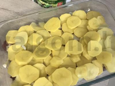 Prancūziško stiliaus mėsa su cukinijomis ir bulvėmis Žingsnis 3