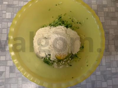 Agurkų apkepai Žingsnis 2