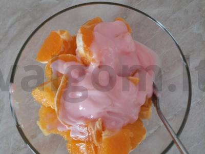 Vaisių salotos su kiviais ir jogurtu Žingsnis 5