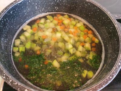 Ryžiai su daržovėmis vaikams Žingsnis 3