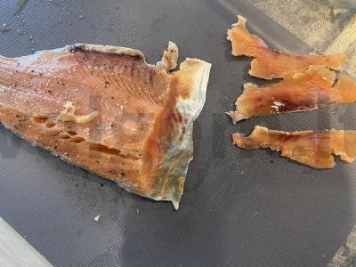 Lengvai sūdytos rausvosios lašišos paprastas receptas Žingsnis 4