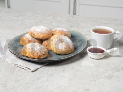 Varškės keksiukai orkaitėje pagrindine nuotrauka