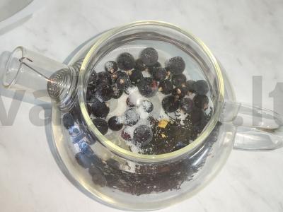 Arbata su juodaisiais serbentais ir cukrumi Žingsnis 2